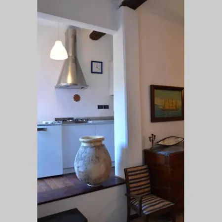 La Piazzetta ורנאצה